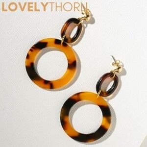 VANESSA MOONEY // ltd ed tortoise double hoop earrings